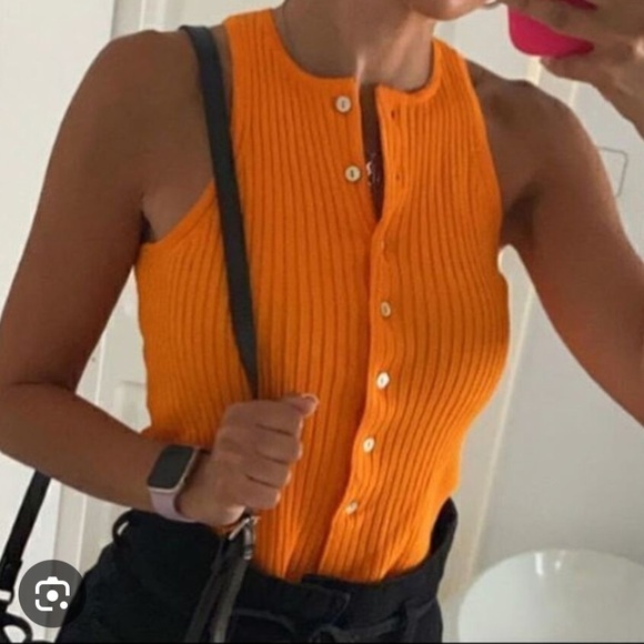 ZARA Buttoned Orange Knit Top - Picture 4 of 4